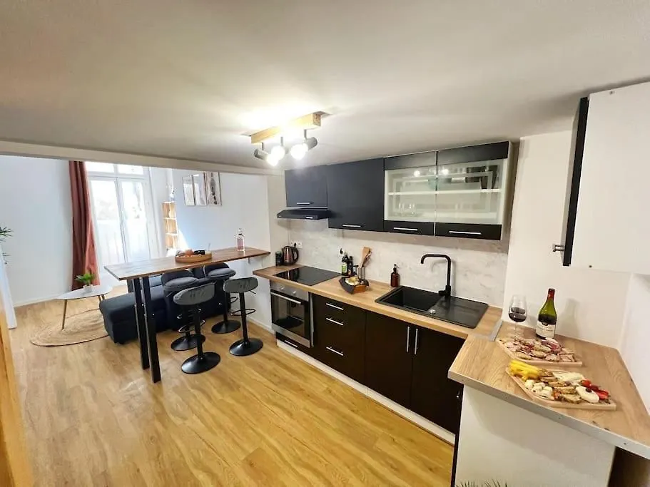 Charmant Duplex 2 Chambres, Centre Historique Авиньон